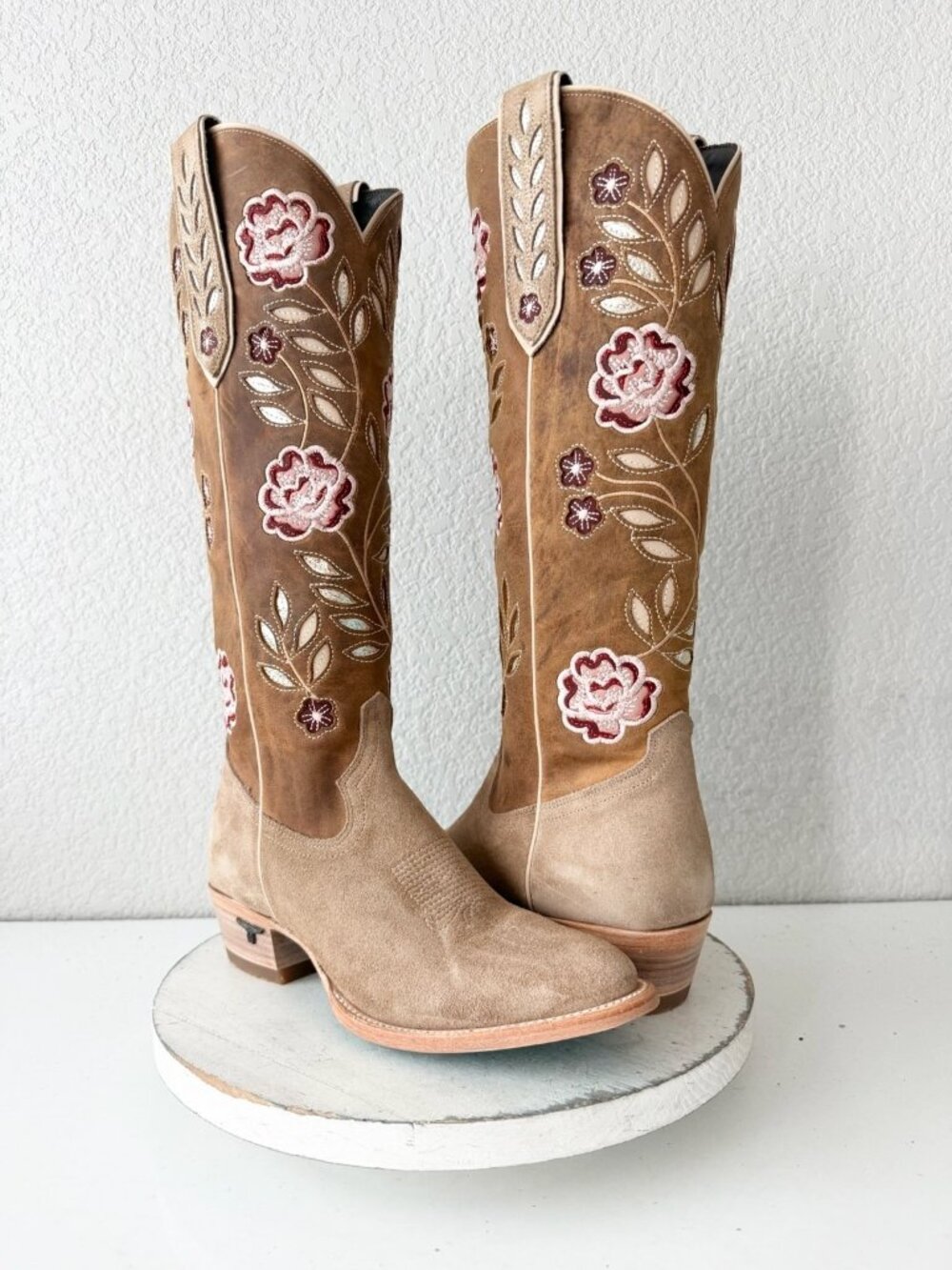 Lane KENZIE Cowboy Boots Womens 8 Latte Suede Floral Embroidery Western Tall
